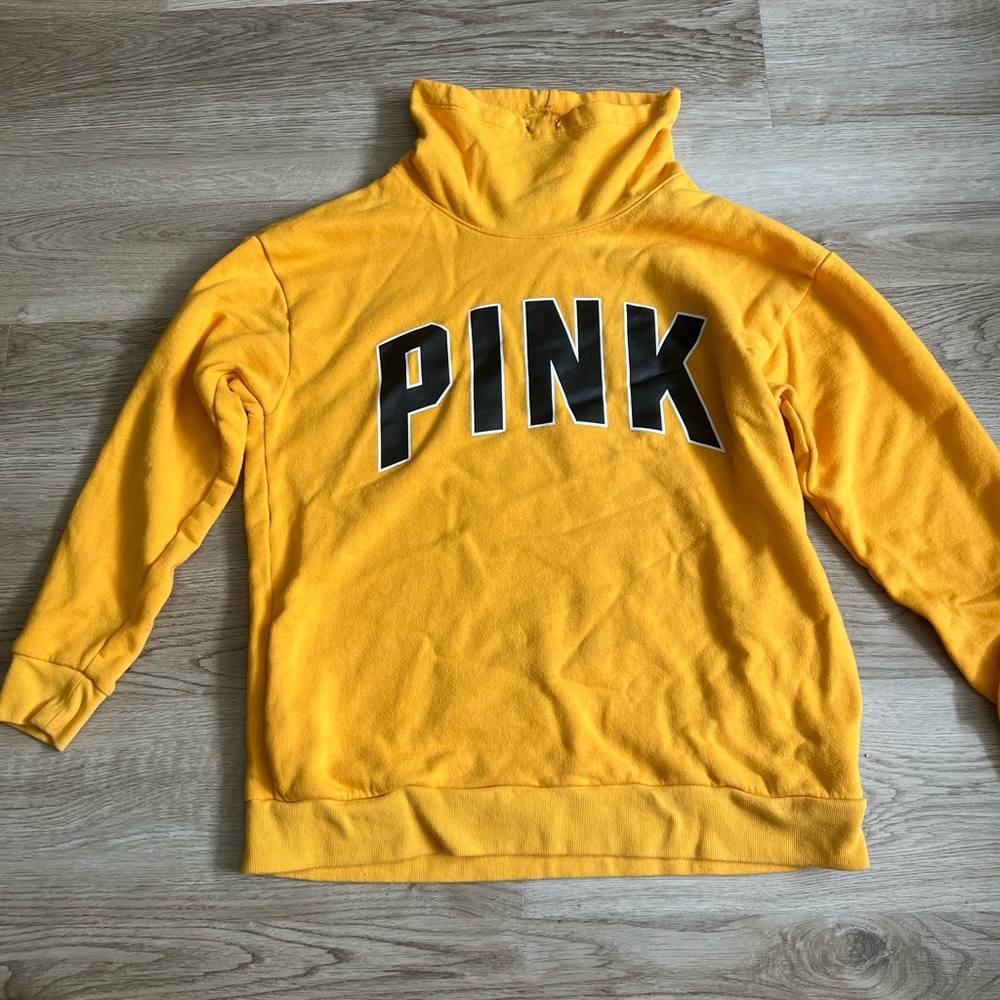 PINK Victoria’s Secret Turtleneck